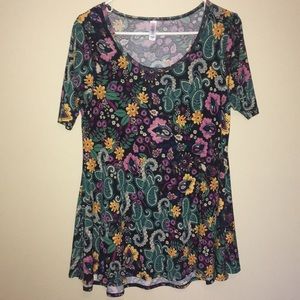 LuLaRoe XS LuLaRoe Perfect Tee